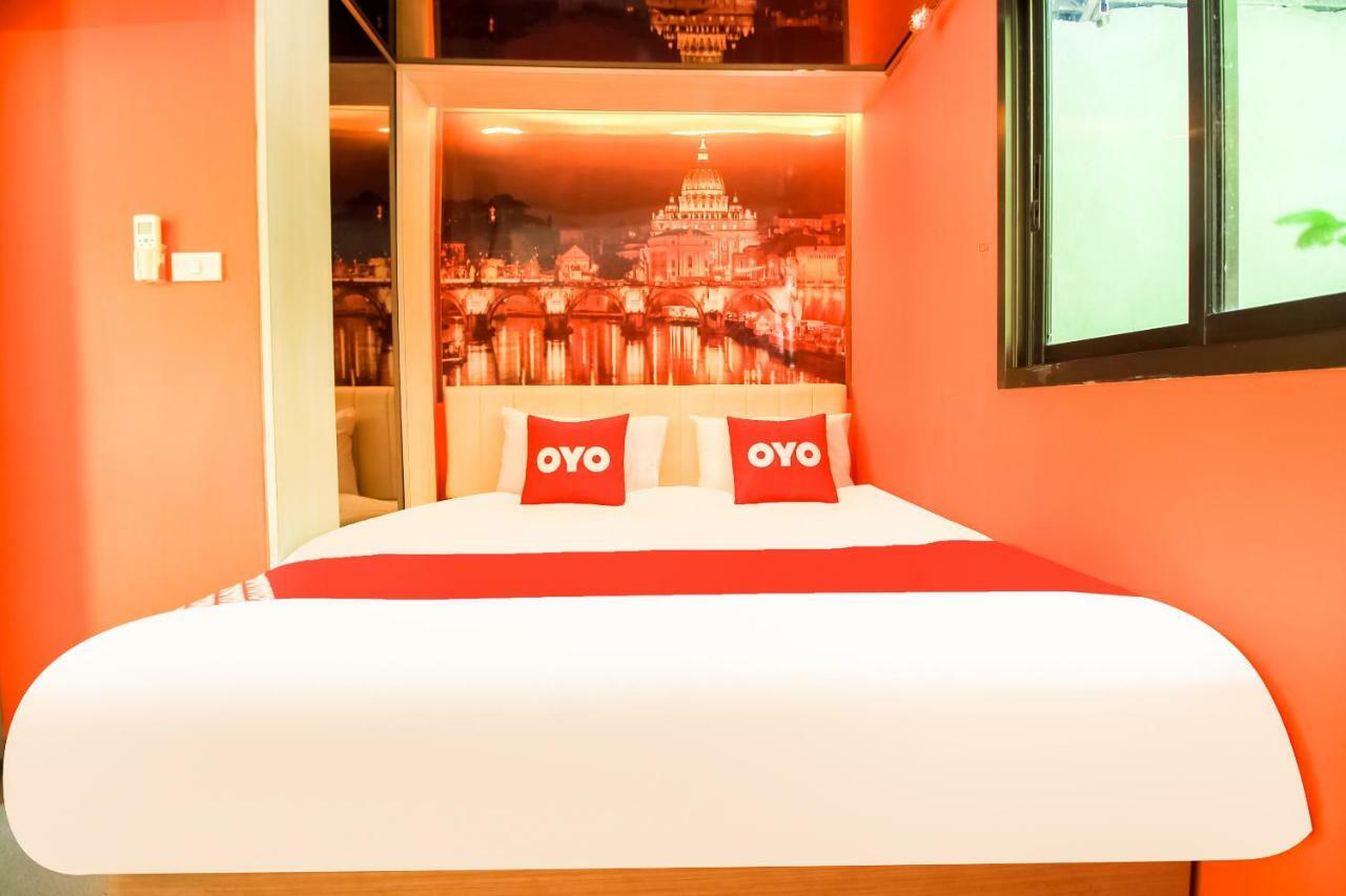 Oyo 271 ザ リゾート ロムクラオ バンコク都 エクステリア 写真